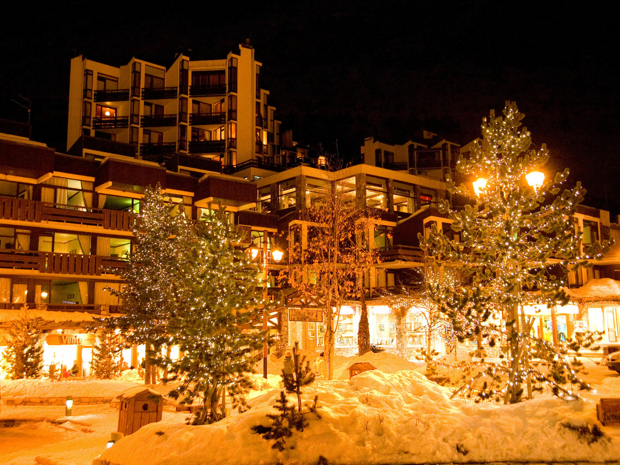 Chalet Hotel Le Val D'Isere Exteriör bild